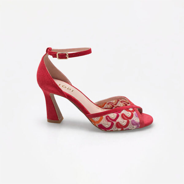 Sandalia tacón, color fresa.