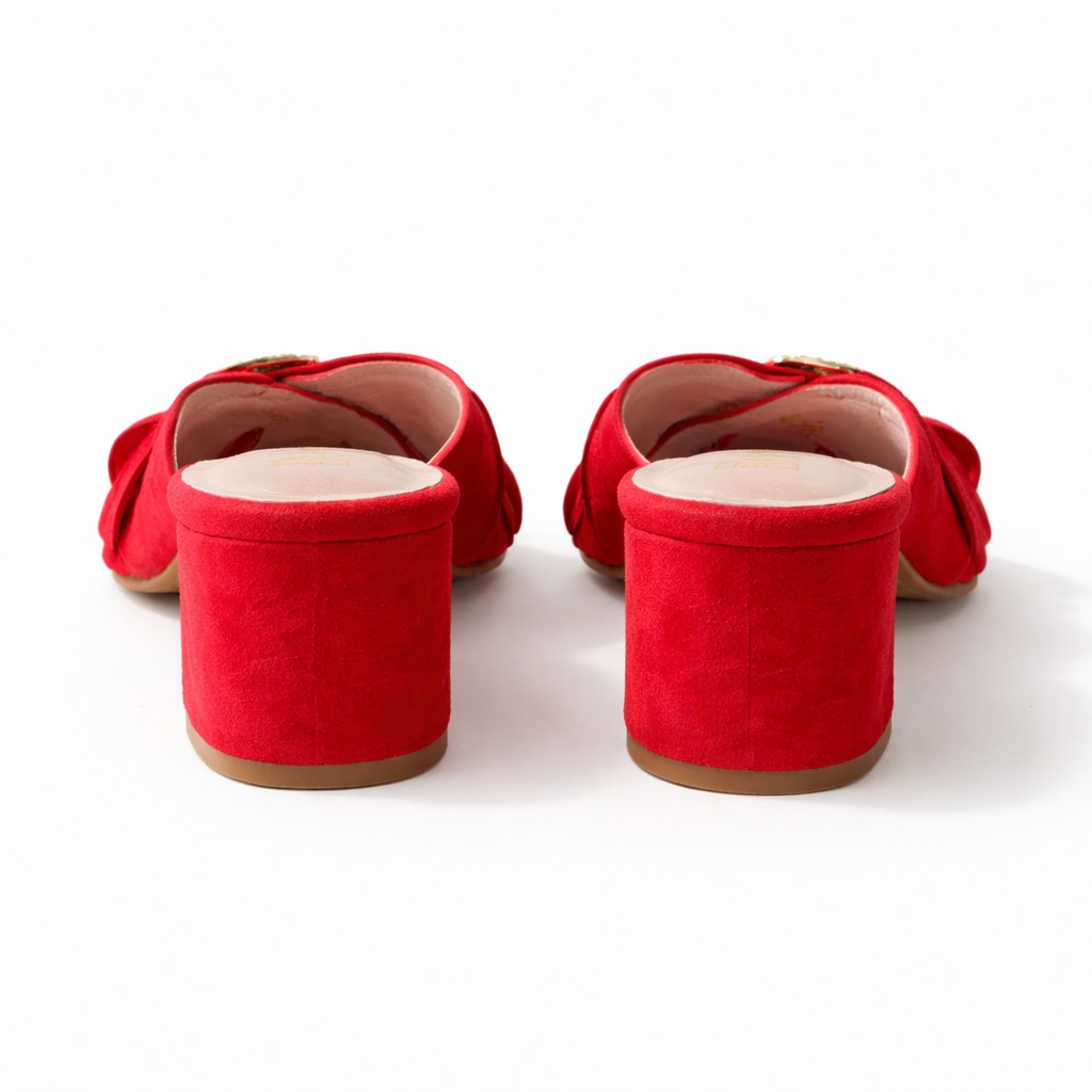 Nueva colección. Sandalia roja - Imagen 3