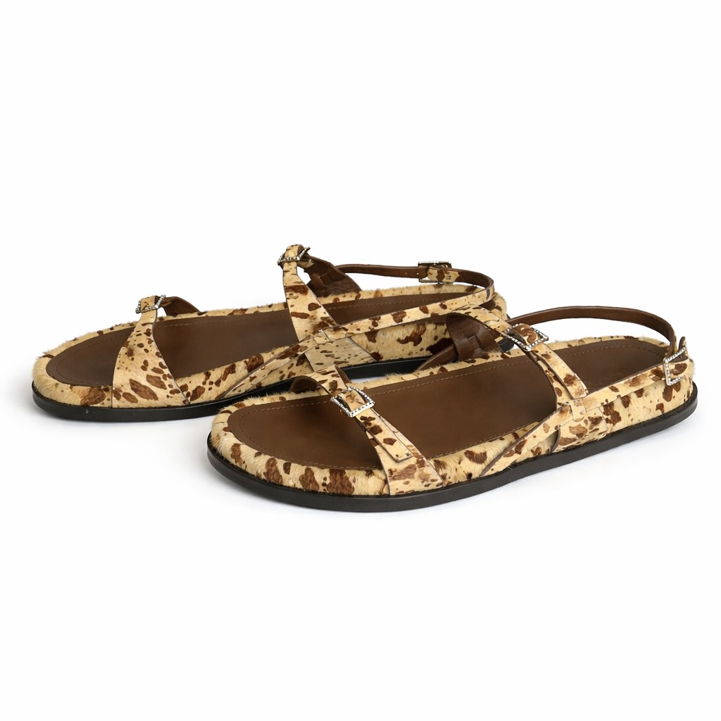 NUEVA COLECCIÓN (zapato de muestra) Sandalia print pelo - Imagen 2