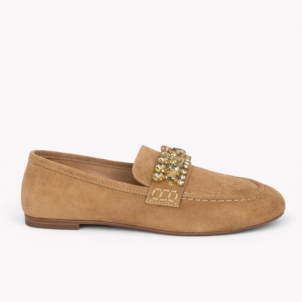 NUEVA COLECCIÓN. (zapato de muestra) Mocasín ante joya