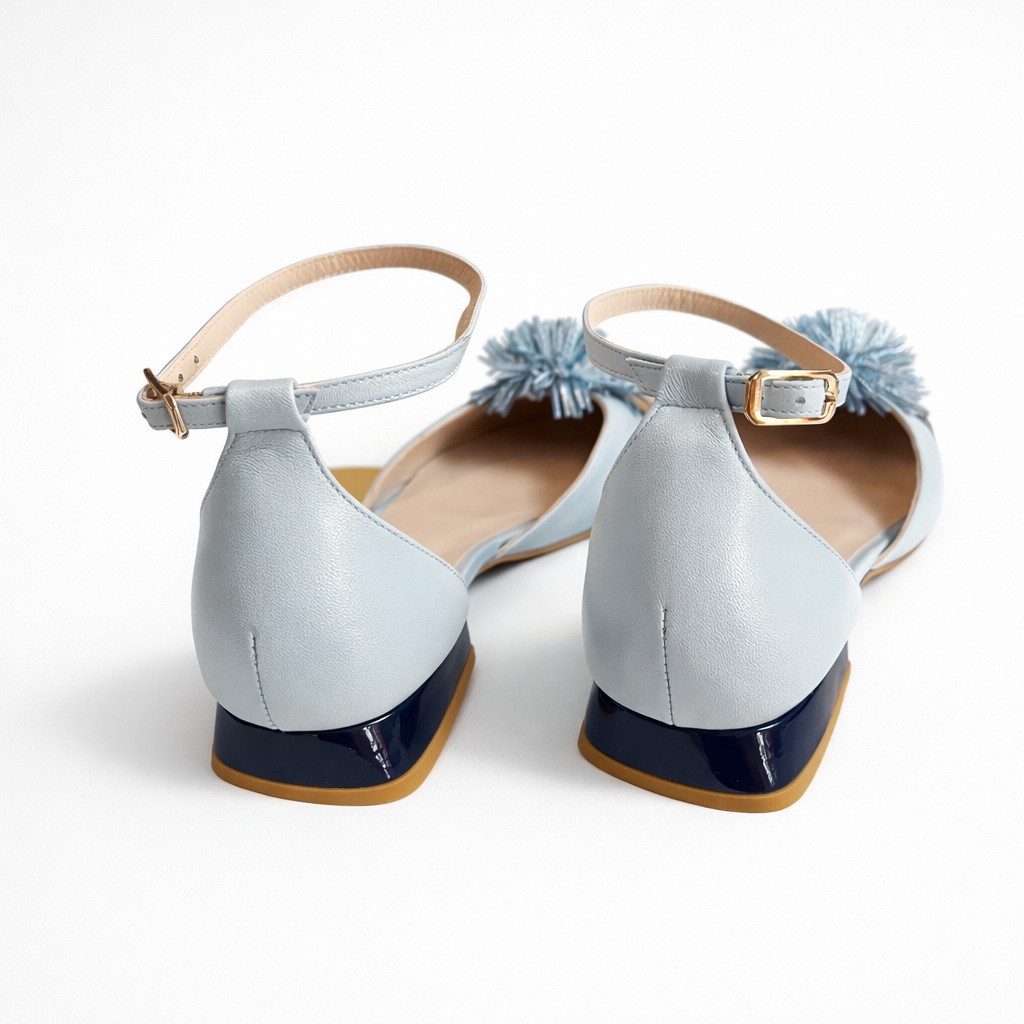 NUEVA COLECCIÓN. ( zapato de muestra) zapato azul cielo y marino - Imagen 4