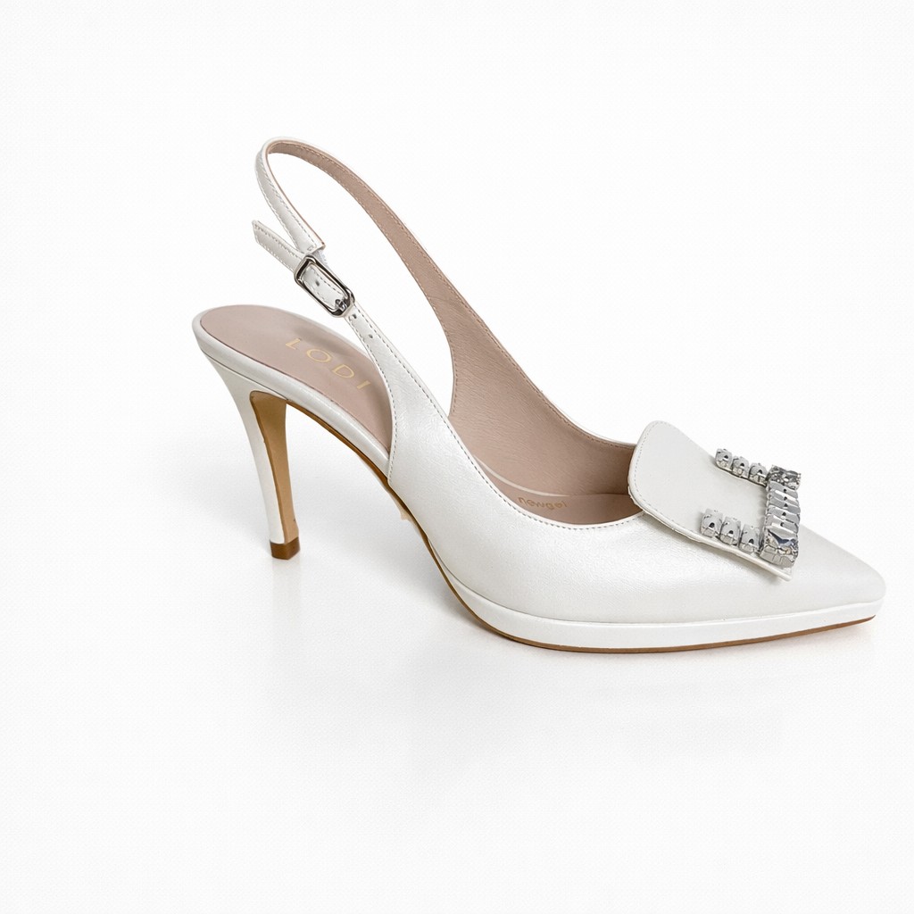 NUEVA COLECCIÓN. (zapato de muestra) Salón novia