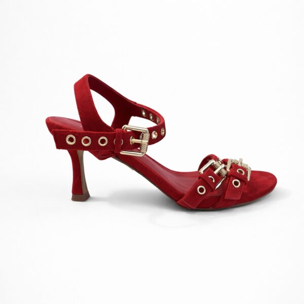 NUEVA COLECCIÓN. (zapato de muestra) Sandalias ante hebillas roja