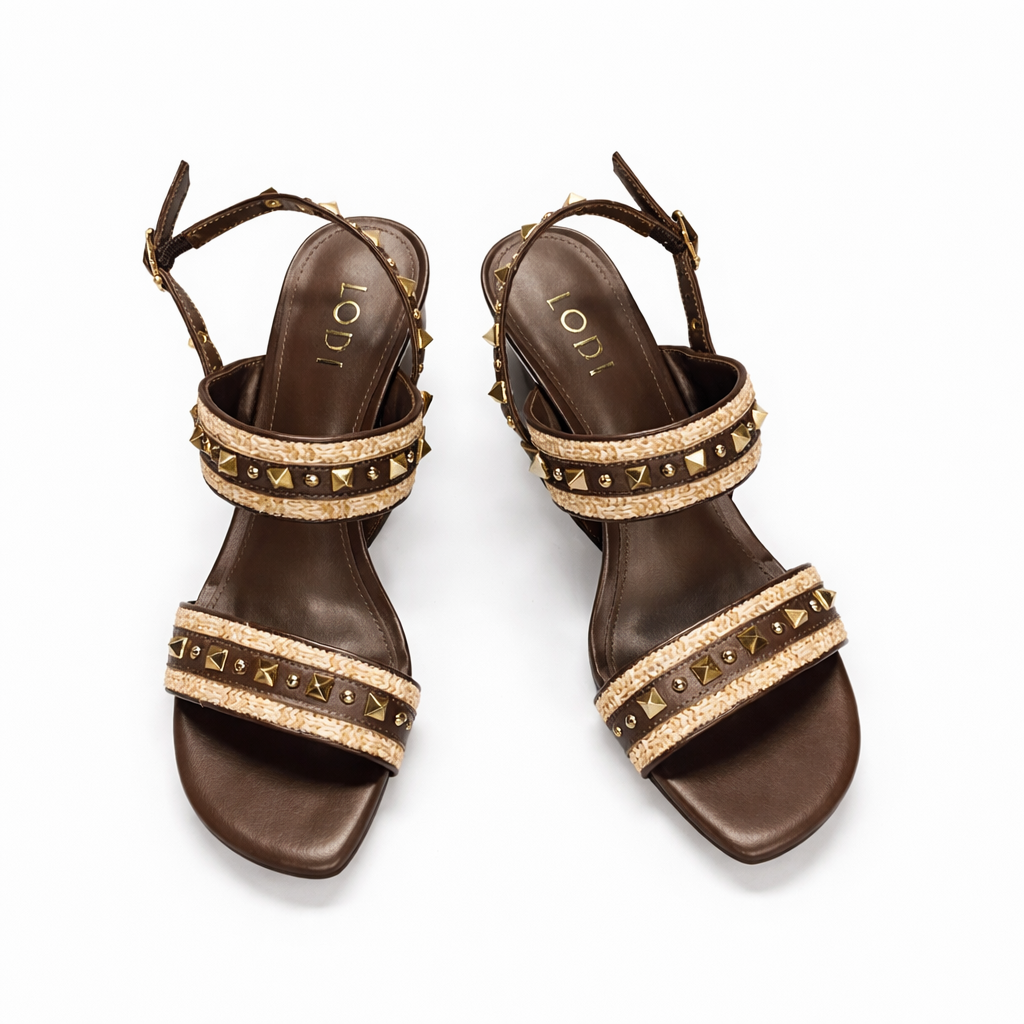 NUEVA COLECCIÓN. (zapato de muestra) Sandalia pelo potro y tachas. - Imagen 4