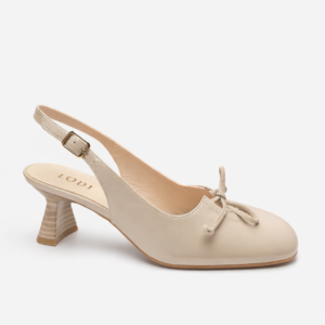 NUEVA COLECCIÓN (zapato de muestra) Salón destalonado humo charol