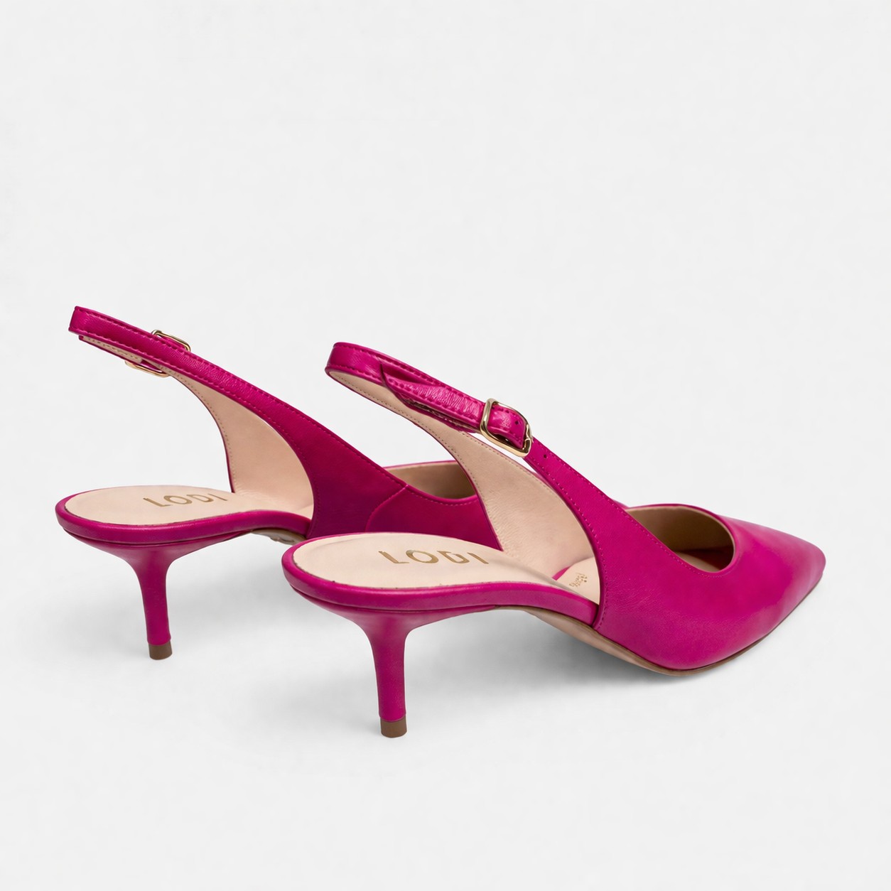 NUEVA COLECCIÓN. (zapato de muestra) Salón destalonado fucsia (copia) - Imagen 3