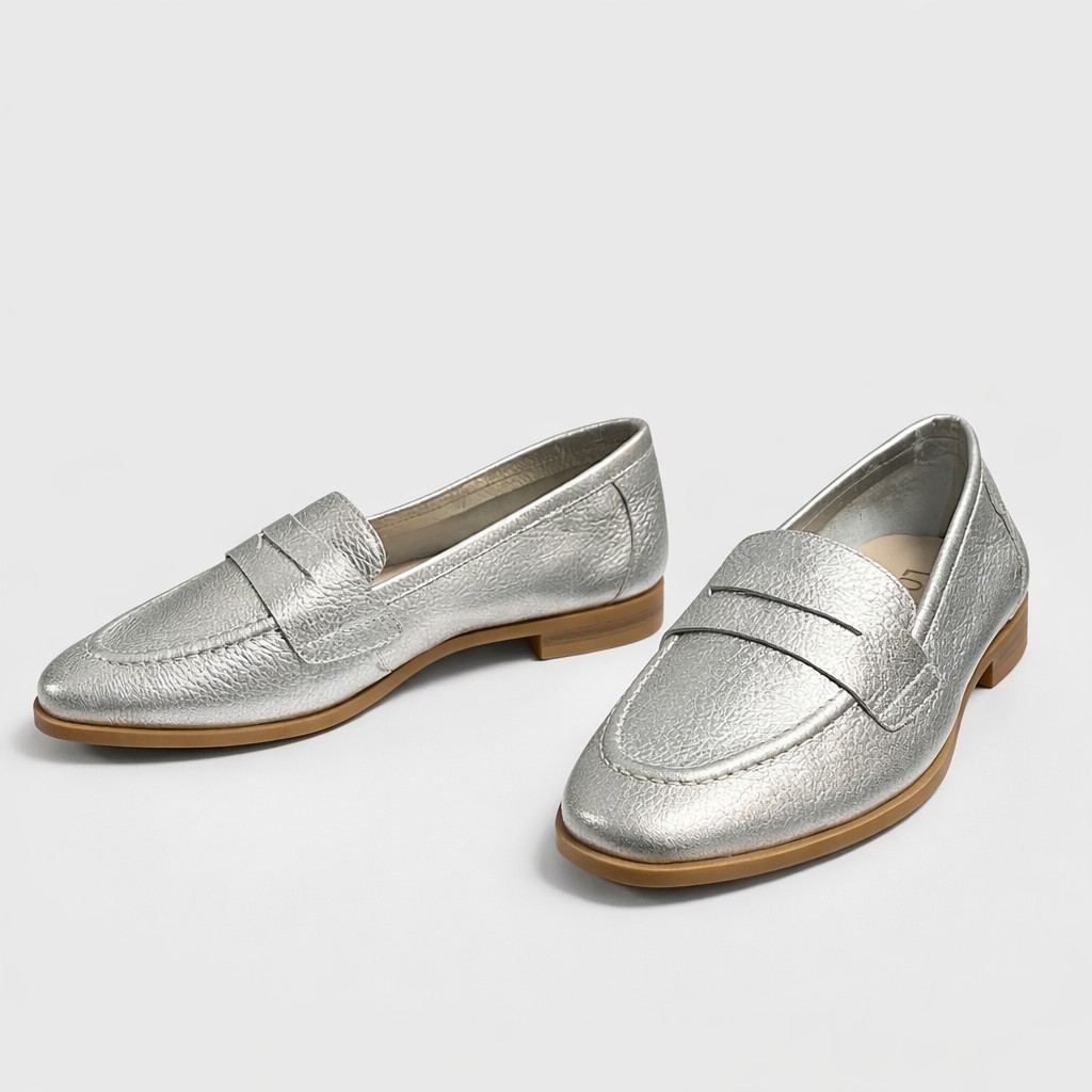 NUEVA COLECCIÓN. (zapato de muestra) Mocasín plata - Imagen 2