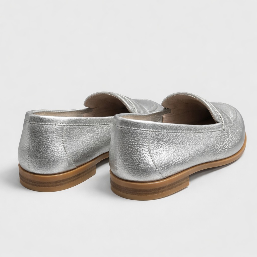 NUEVA COLECCIÓN. (zapato de muestra) Mocasín plata - Imagen 3