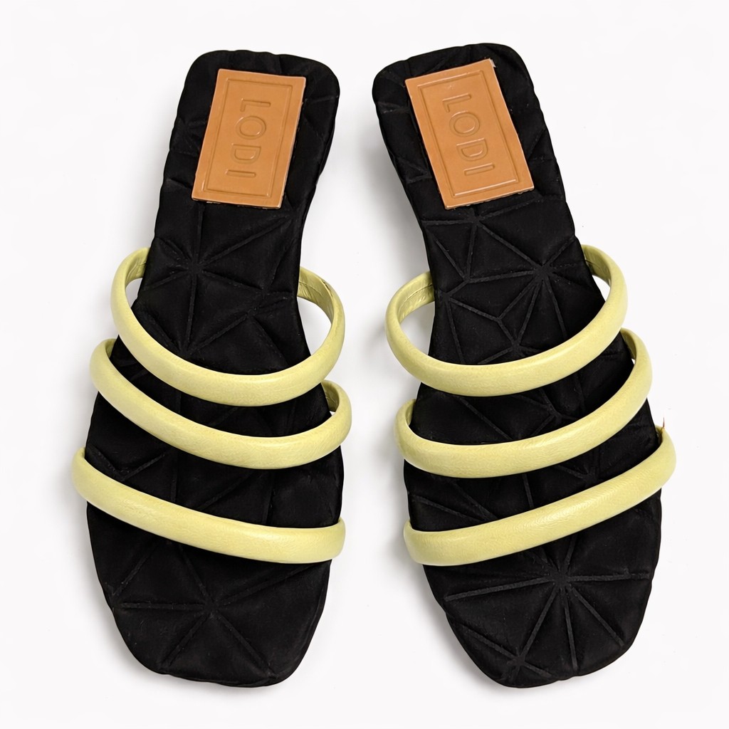 NUEVA COLECCIÓN. (zapato de muestra) Sandalia tiras verde lima - Imagen 4