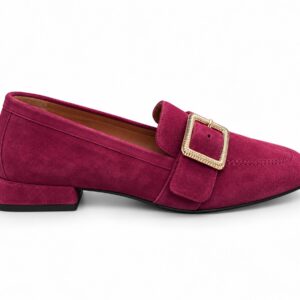 Mocasín ante burdeos hebilla. DANIELA SHOES