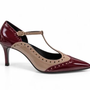 NUEVA COLECCIÓN. Salón T burdeos y beige. (zapato de muestra)