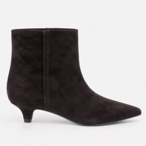 NUEVA COLECCIÓN. Botín choco tacón bajo. (zapato de muestra)